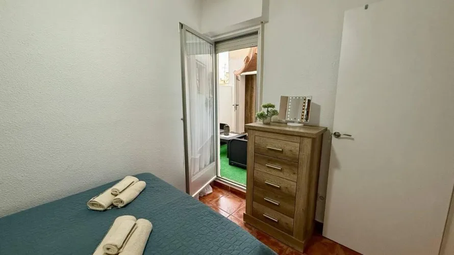 Apartamento de 2 dormitorios en Torrevieja, España No. 2935 № 5