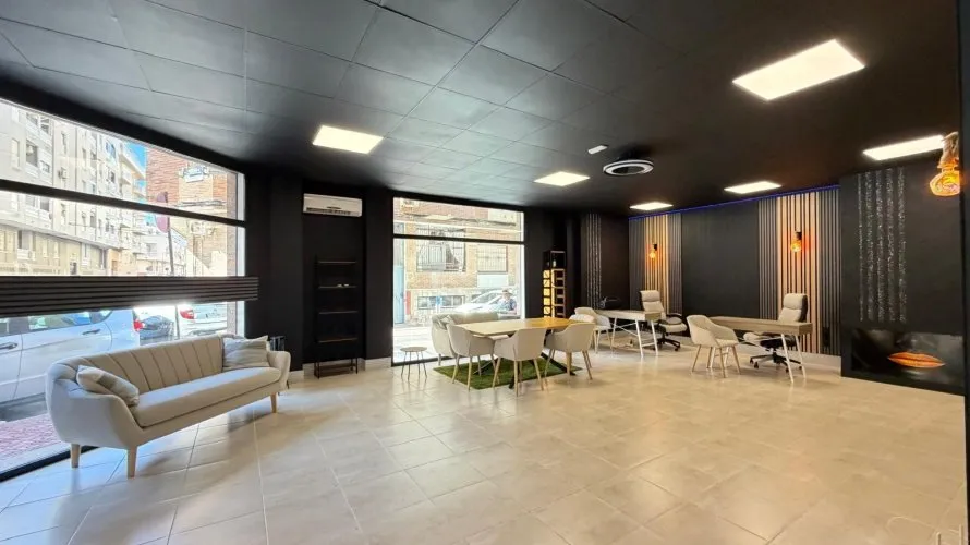 Propiedad comercial de 121m² en Torrevieja, España No. 3085 № 25