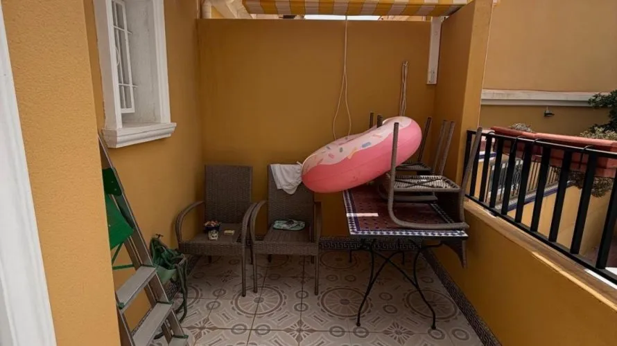 Bungalow de 3 dormitorios en Torrevieja, España No. 3132 № 1