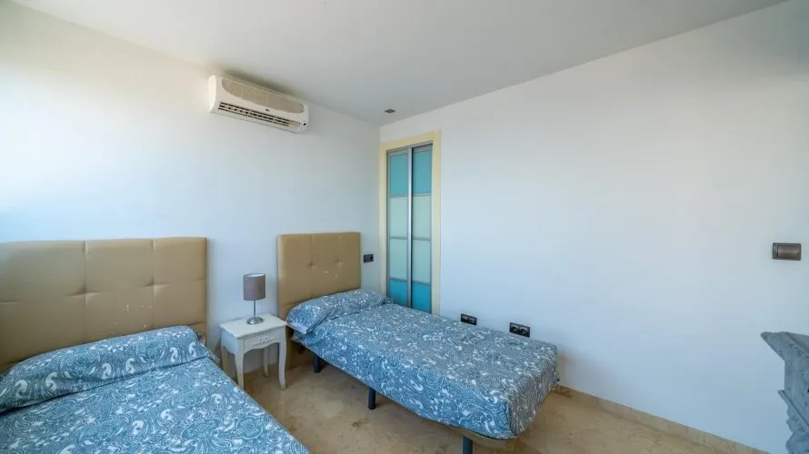 Ático de 2 dormitorios en Alicante, España No. 2739 № 21