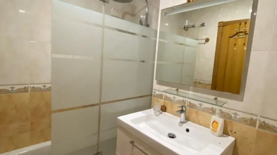 Apartamento de 2 dormitorios en Torrevieja, España No. 2987 № 7
