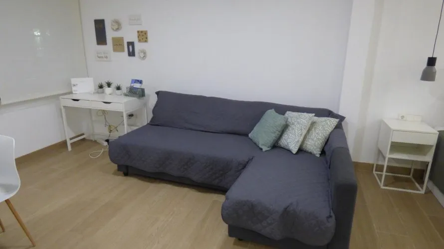 Propiedad comercial de 50m² en Alicante, España No. 2946