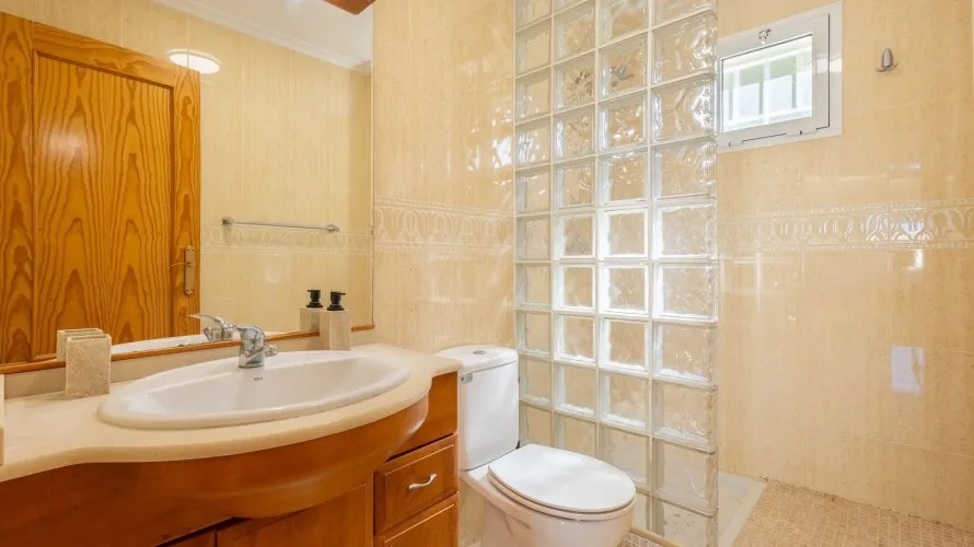 Apartamento de 102m² en Los Altos, España No. 2790 № 10