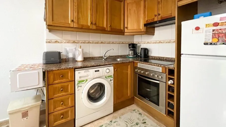 Apartamento de 1 dormitorio en Torrevieja, España No. 3088 № 20