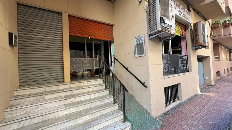 Propiedad comercial de 150m² en Torrevieja, España No. 2941 № 24