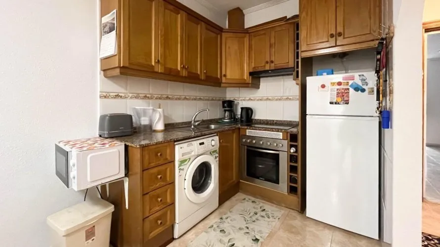 Apartamento de 1 dormitorio en Torrevieja, España No. 3088 № 11