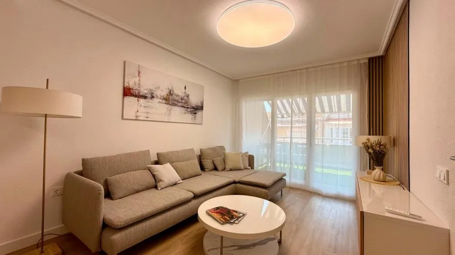 Ático de 2 dormitorios en Torrevieja, España No. 2749 № 17