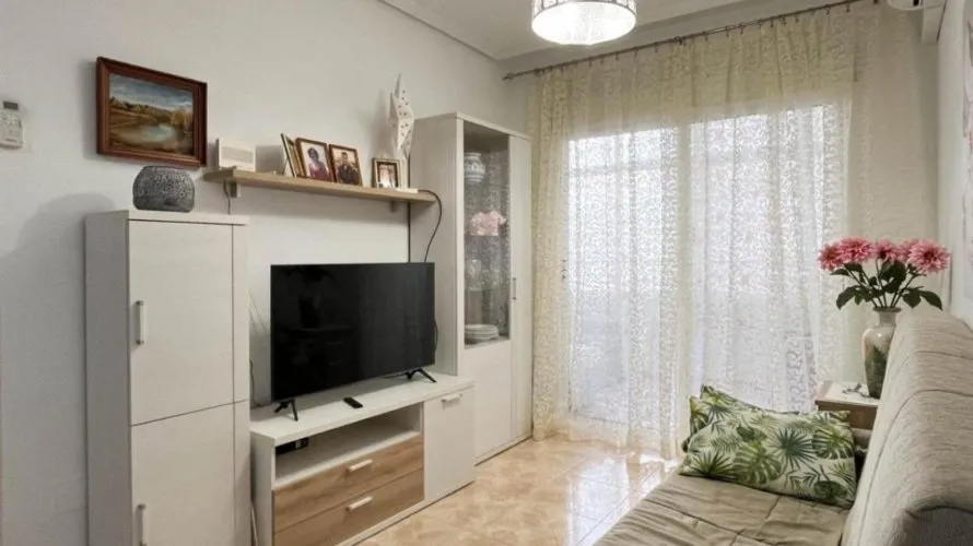 Apartamento de 1 dormitorio en Torrevieja, España No. 3088 № 17