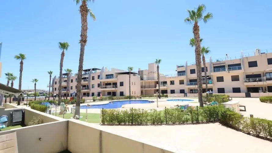 Apartamento de 2 dormitorios en Pilar de la Horadada, España No. 2817 № 5