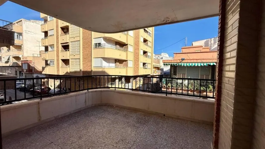 Apartamento de 3 dormitorios en Torrevieja, España No. 2984 № 23