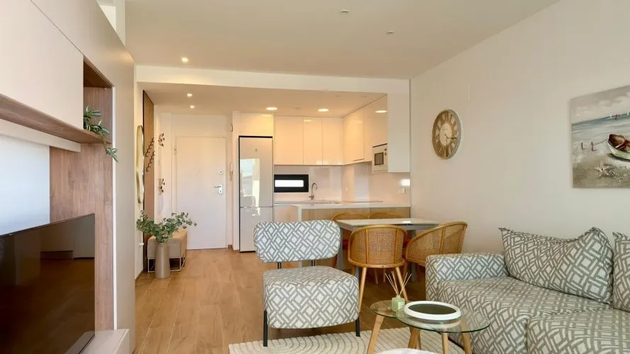 Bungalow de 2 dormitorios en Finestrat, España No. 2743 № 10