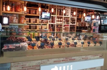 Propiedad comercial de 19m² en Alicante, España No. 2997
