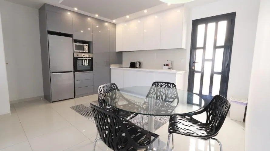 Apartamento de 2 dormitorios en Pilar de la Horadada, España No. 2817 № 16