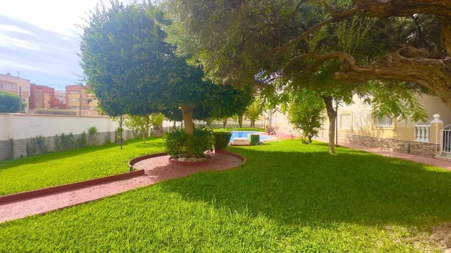 Ático de 69m² en Torrevieja, España No. 3006 № 1