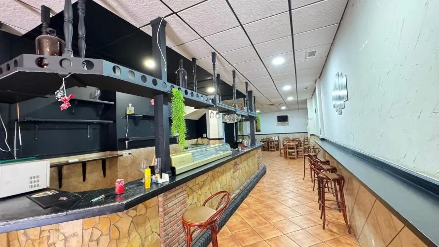 Propiedad comercial de 159m² en Torrevieja, España No. 2947 № 18