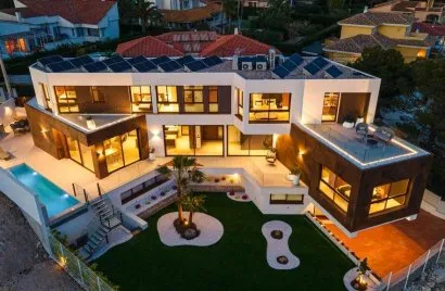 Villa de 4 dormitorios en Benidorm, España No. 2924