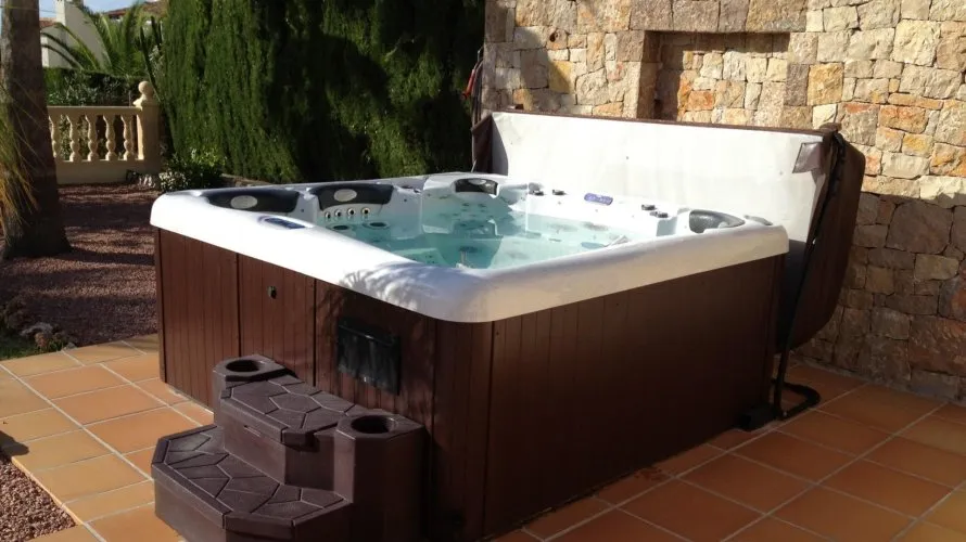 Villa de 247m² en Moraira, España No. 2738