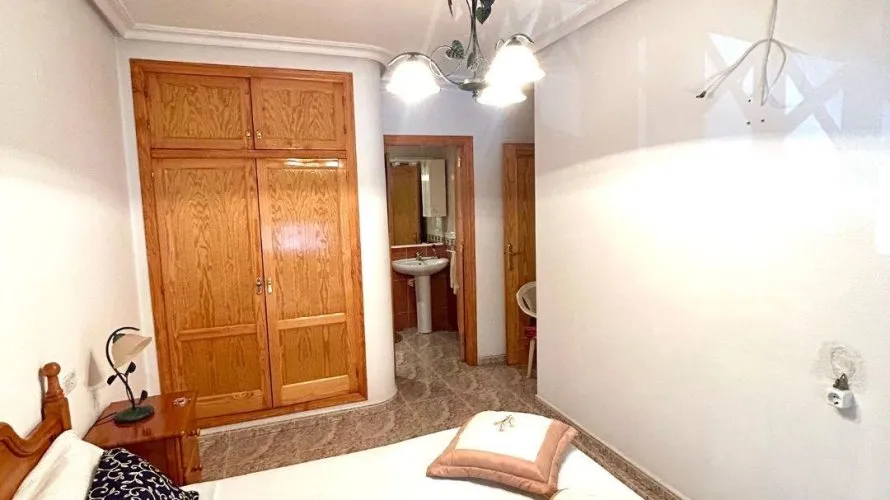 Apartamento de 3 dormitorios en Torrevieja, España No. 2989 № 3