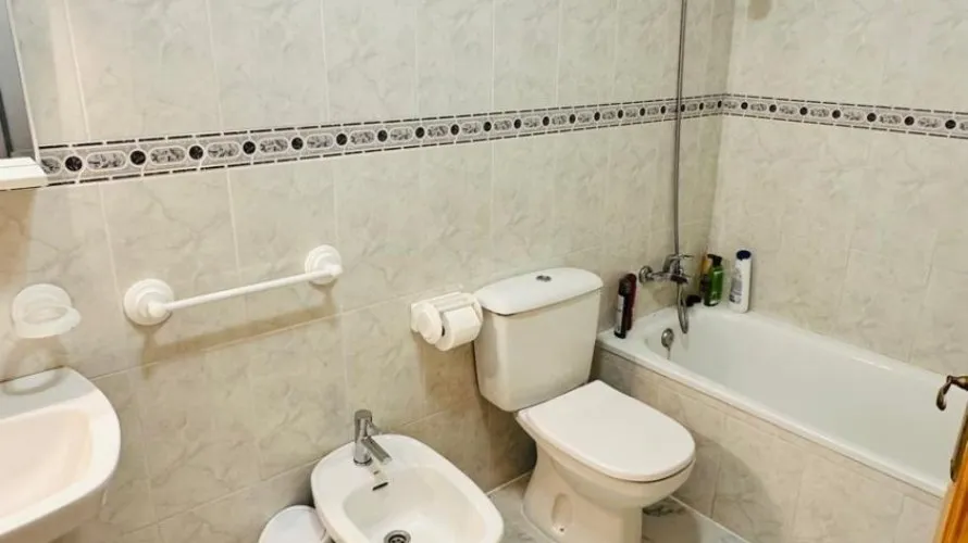Apartamento de 2 dormitorios en Torrevieja, España No. 2956 № 10