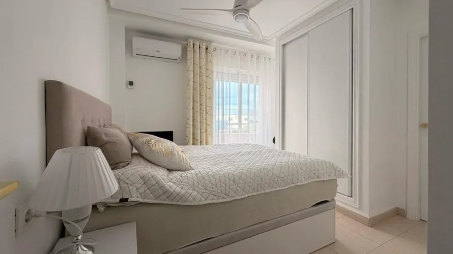 Apartamento de 3 dormitorios en Torrevieja, España No. 3037 № 12