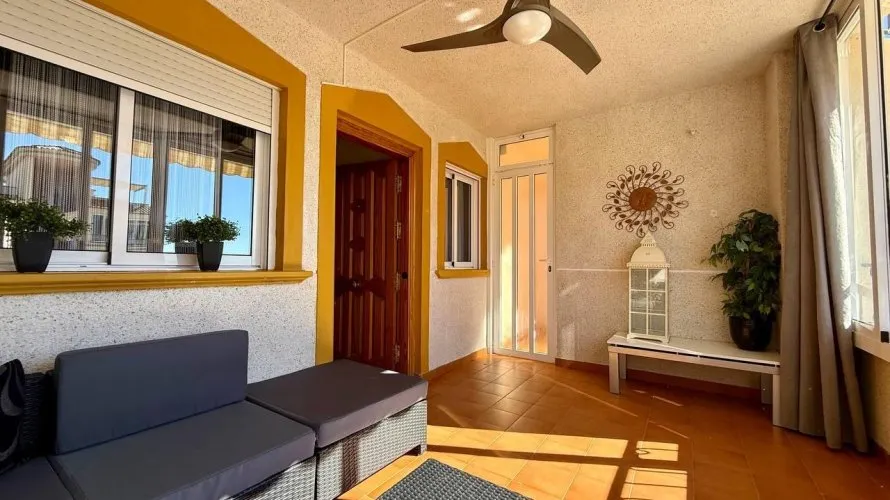 Apartamento de 2 dormitorios en Orihuela, España No. 2974 № 20