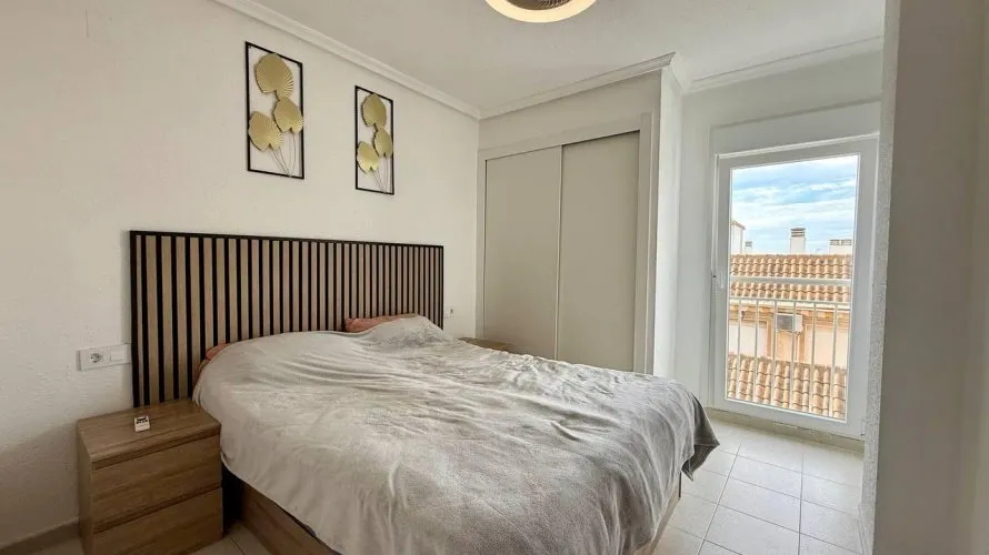 Apartamento de 2 dormitorios en Torrevieja, España No. 2972 № 15