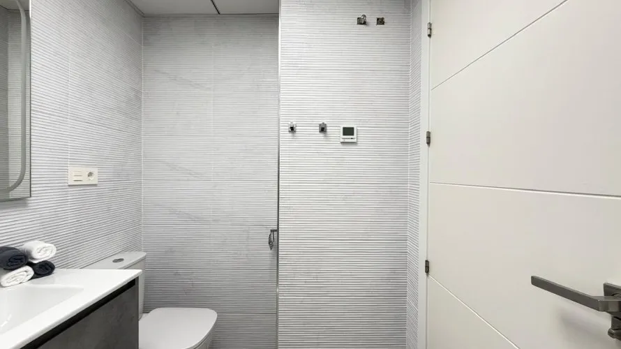 Apartamento de 1 dormitorio en Torrevieja, España No. 3133