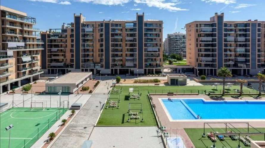 Apartamento de 3 dormitorios en Alicante, España No. 2926 № 26