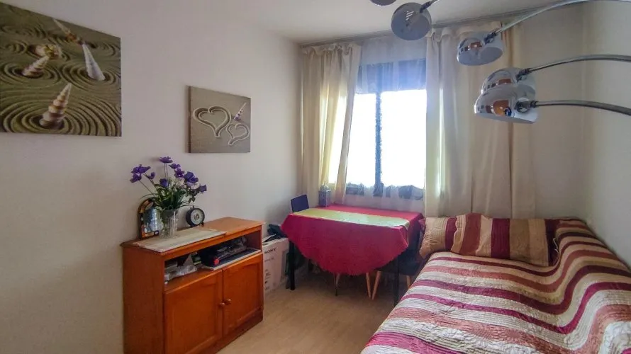 Apartamento de 2 dormitorios en Villajoyosa, España No. 2733 № 2