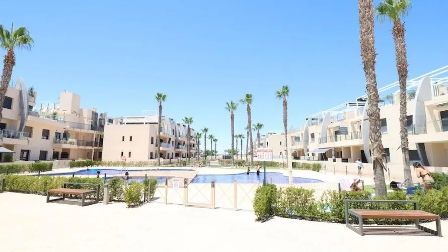 Apartamento de 2 dormitorios en Pilar de la Horadada, España No. 2817 № 24