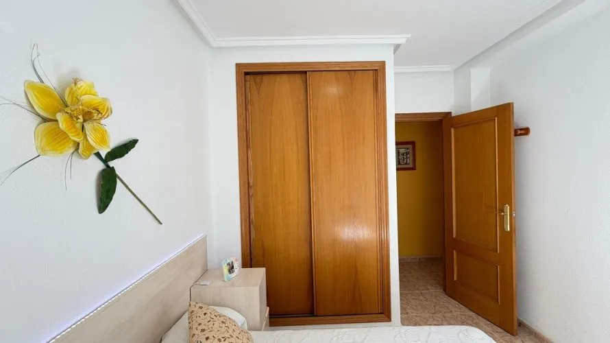Ático de 2 dormitorios en Torrevieja, España No. 2927 № 12