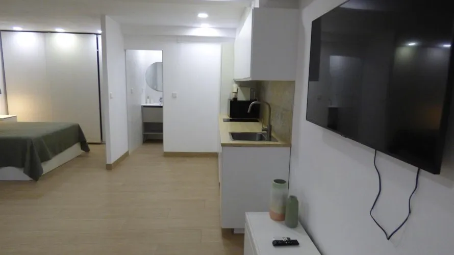 Propiedad comercial de 50m² en Alicante, España No. 2946 № 2