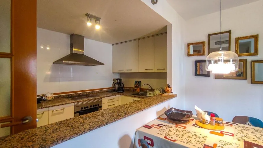 Apartamento de 2 dormitorios en Villajoyosa, España No. 2733 № 17