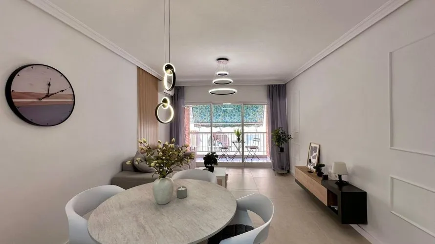 Apartamento de 2 dormitorios en Torrevieja, España No. 2822 № 13