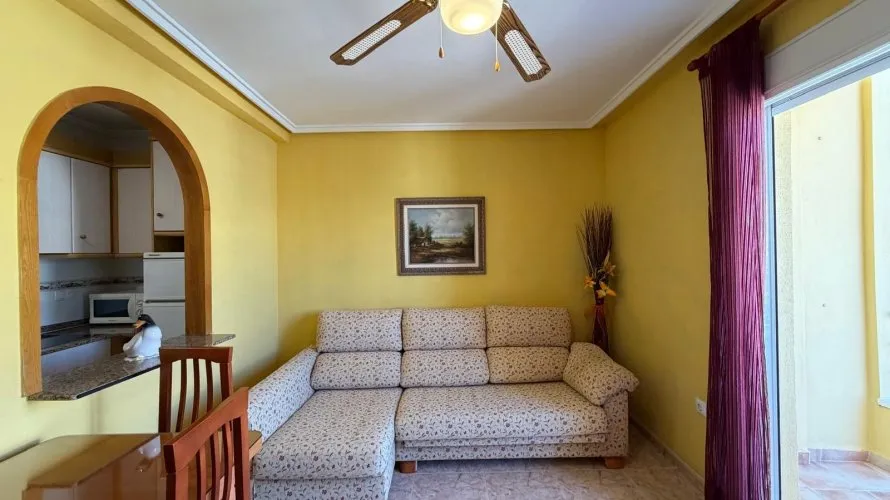 Ático de 2 dormitorios en Torrevieja, España No. 2927 № 1