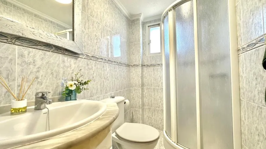 Apartamento de 1 dormitorio en Torrevieja, España No. 3035 № 20
