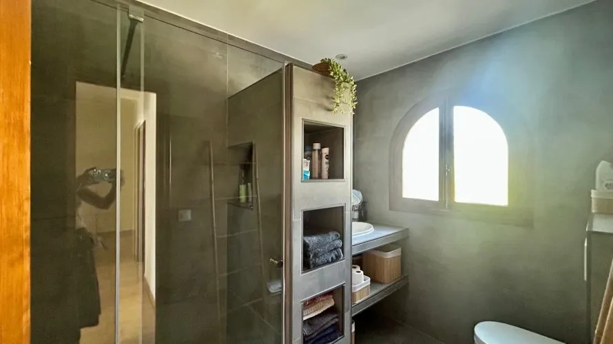 Bungalow de 3 dormitorios en L'Alfàs del Pi, España No. 2909 № 7