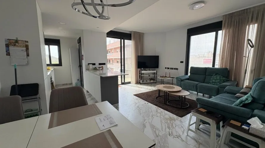 Ático de 1 dormitorio en Guardamar del Segura, España No. 2908 № 16