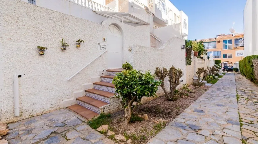 Apartamento de 51m² en Torrevieja, España No. 2973 № 4