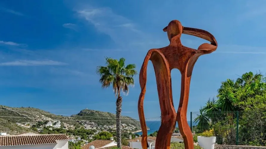 Villa de 247m² en Moraira, España No. 2738 № 1