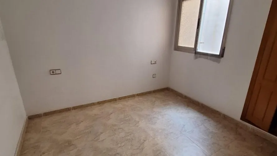 Apartamento de 2 dormitorios en Torrevieja, España No. 2944 № 5