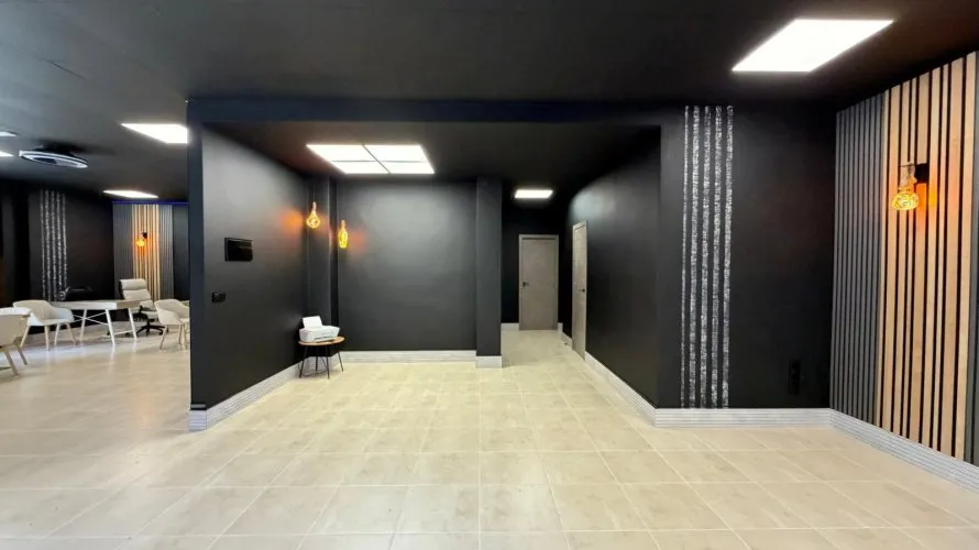 Propiedad comercial de 121m² en Torrevieja, España No. 3085 № 15