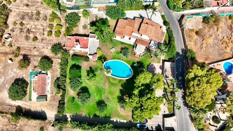 Villa de 5 dormitorios en Benidorm, España No. 3236 № 5