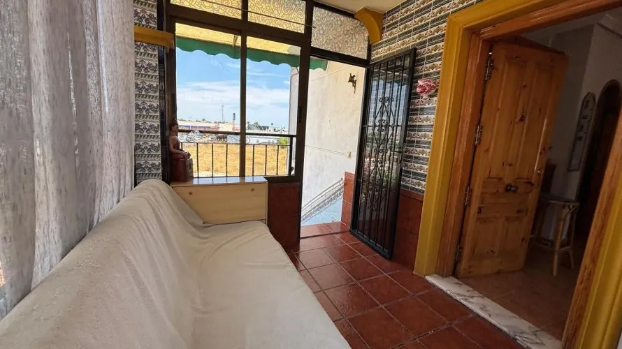 Bungalow de 2 dormitorios en Alicante, España No. 3178 № 1
