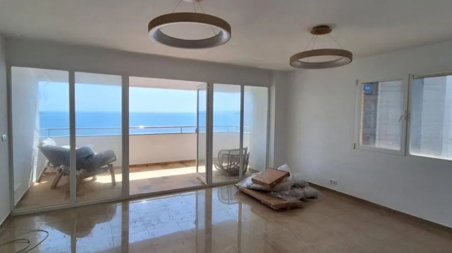Apartamento de 3 dormitorios en Benidorm, España No. 3158 № 12