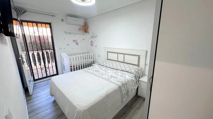 Сasa de 1 dormitorio en Guardamar del Segura, España No. 3228 № 14
