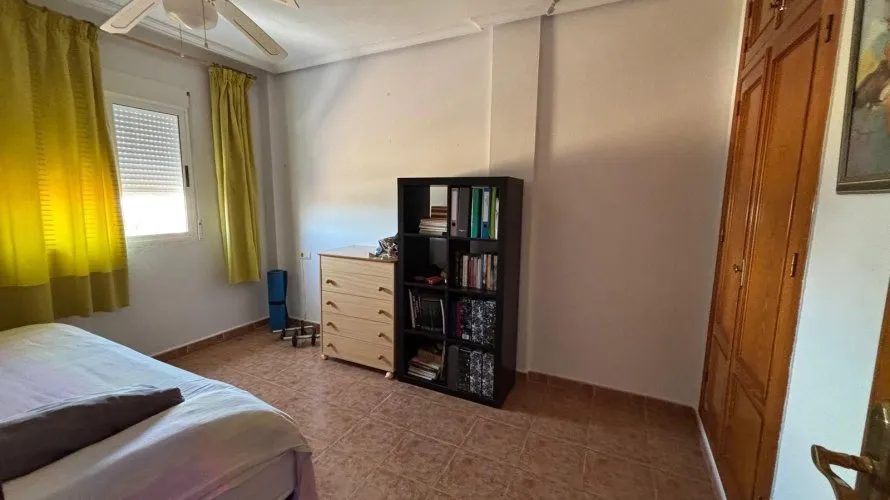Bungalow de 2 dormitorios en Alicante, España No. 3178 № 6