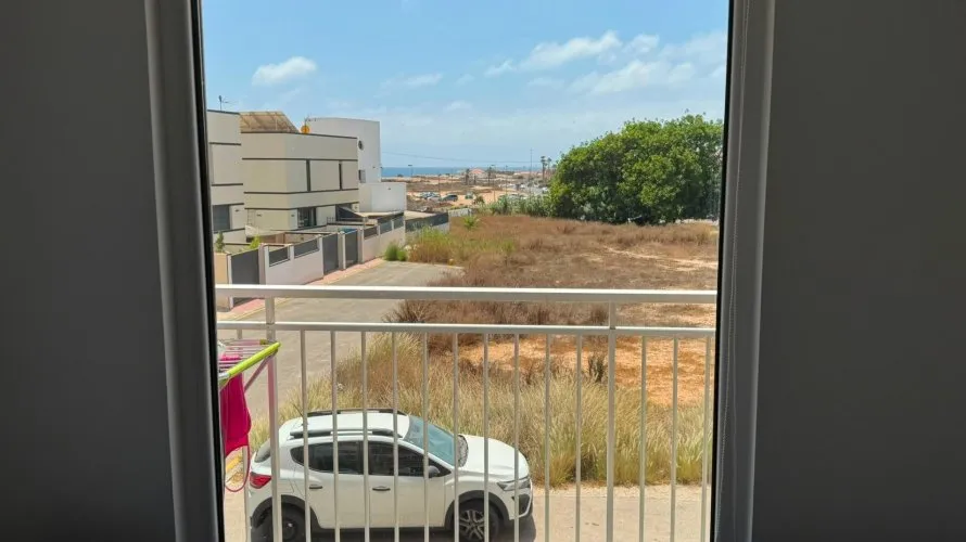 Apartamento de 2 dormitorios en Torrevieja, España No. 3208 № 16