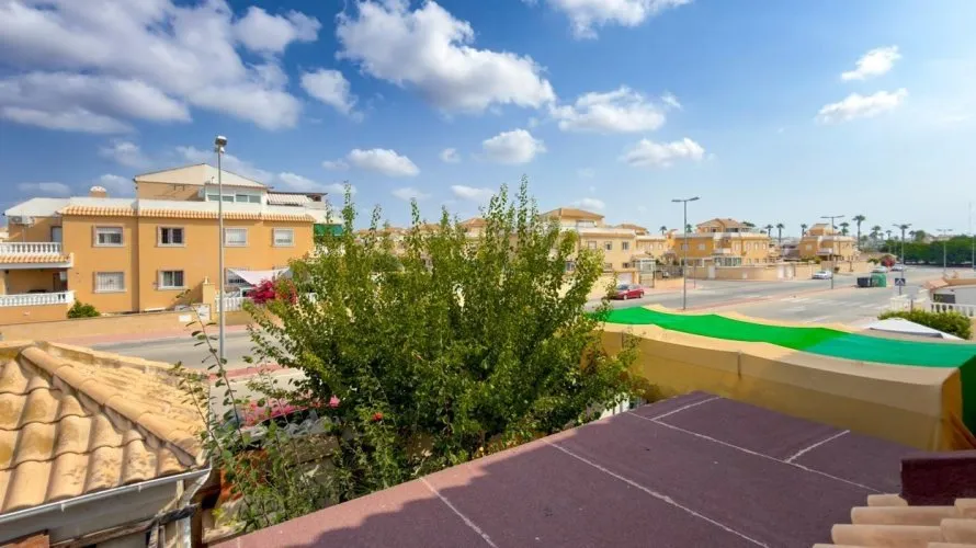 Сasa de 4 dormitorios en Rojales, España No. 3198 № 21
