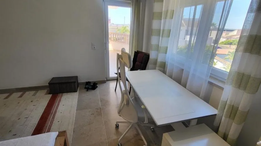Villa de 4 dormitorios en Rojales, España No. 3260 № 27